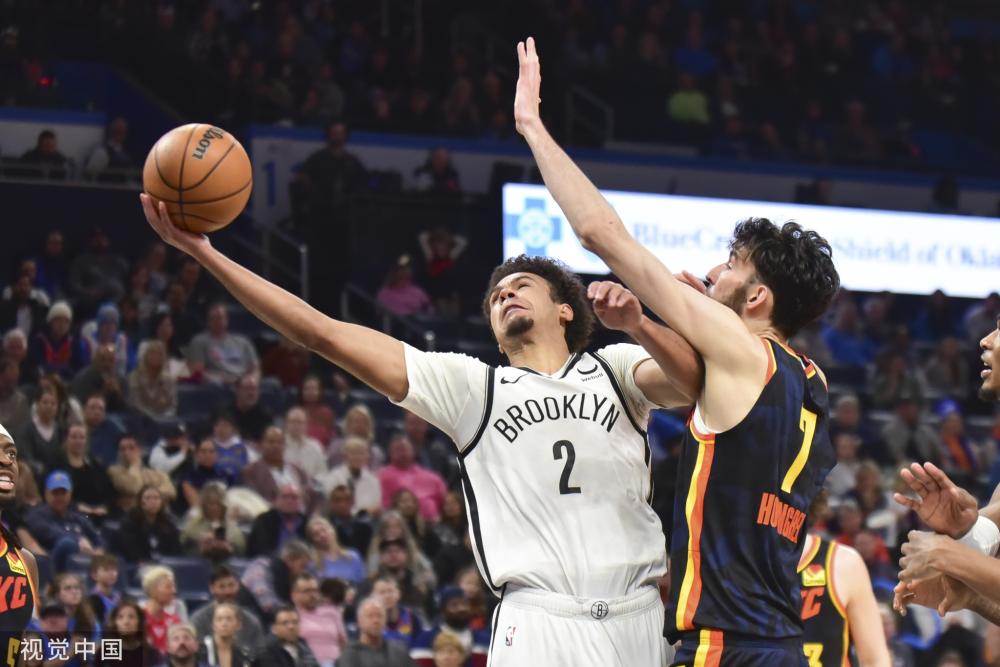 他作为中场 他作为中场